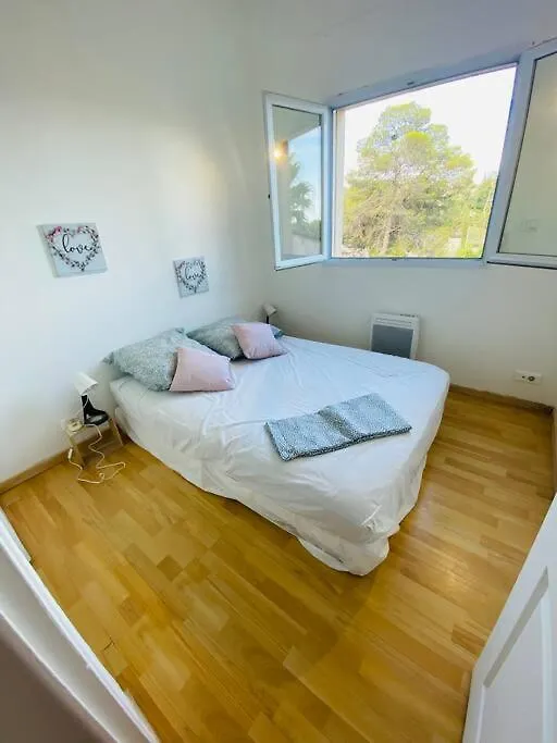 Hébergement de vacances Villa Maison Jumelee Eucalyptus Juan Les Pins à Antibes France